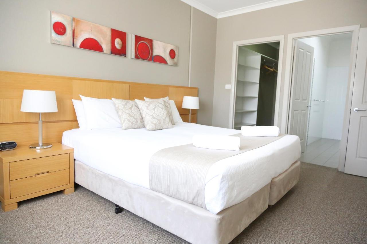 Centrepoint Apartments Griffith Esterno foto