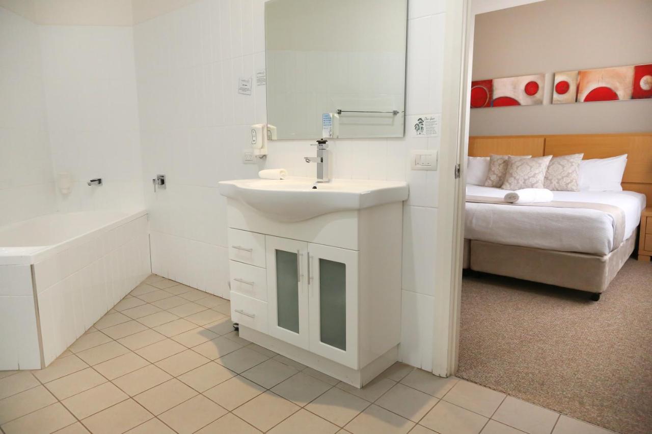 Centrepoint Apartments Griffith Esterno foto